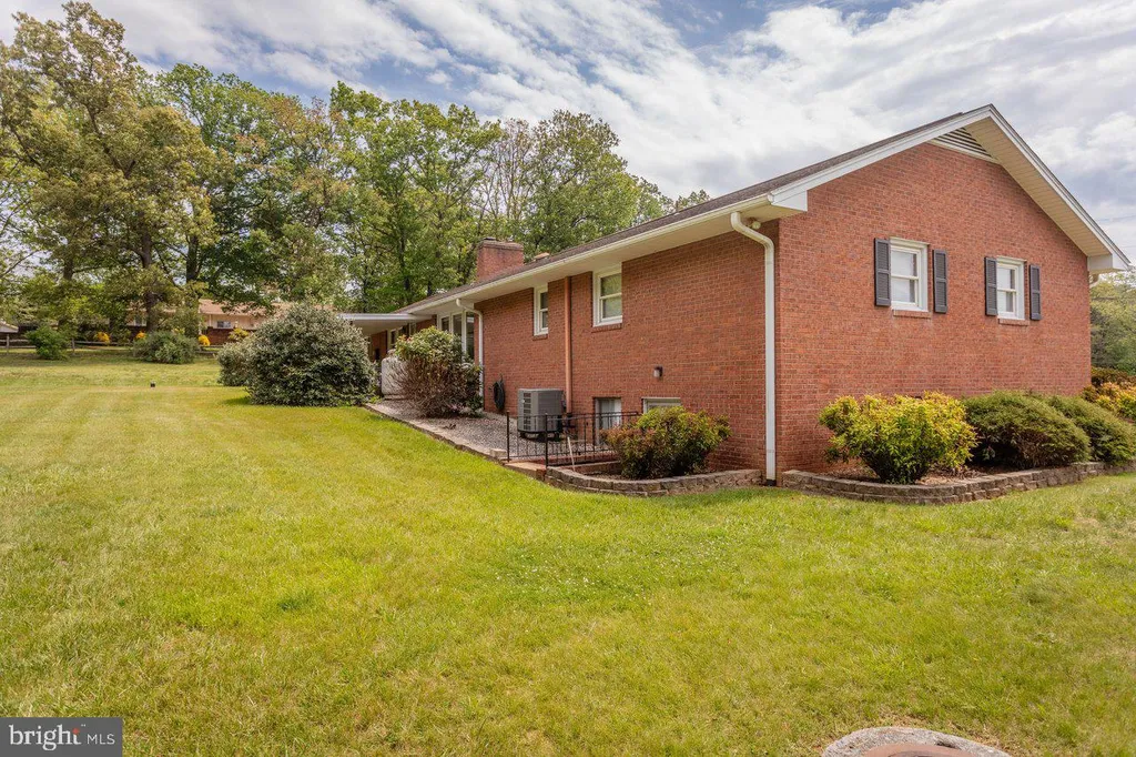 Additional image 40 of 255 Verbena Road, Shenandoah, VA 22849