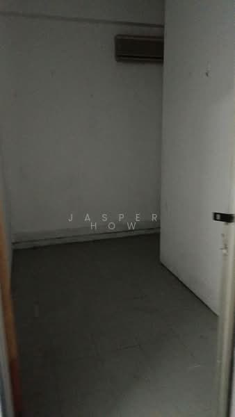 756 Upper Serangoon Road photo 5