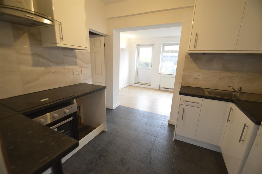 Additional image 8 of 2 bed terraced house for saleHaresfield Road, Dagenham RM10