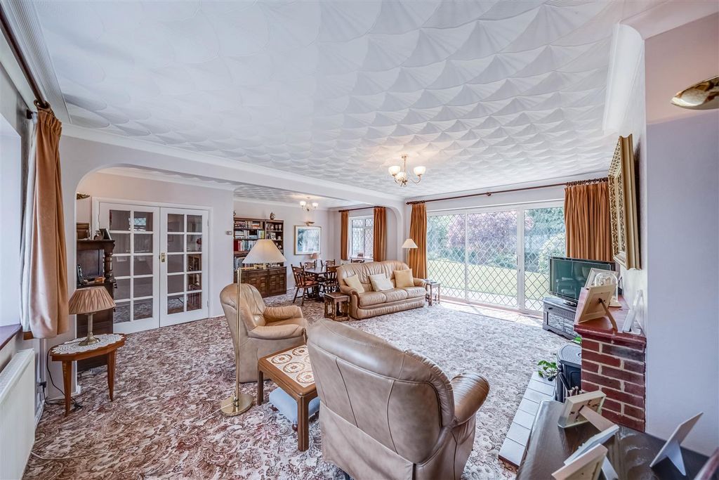 Additional image 24 of 3 bed detached bungalow for saleOakfield Lane, Dartford DA2
