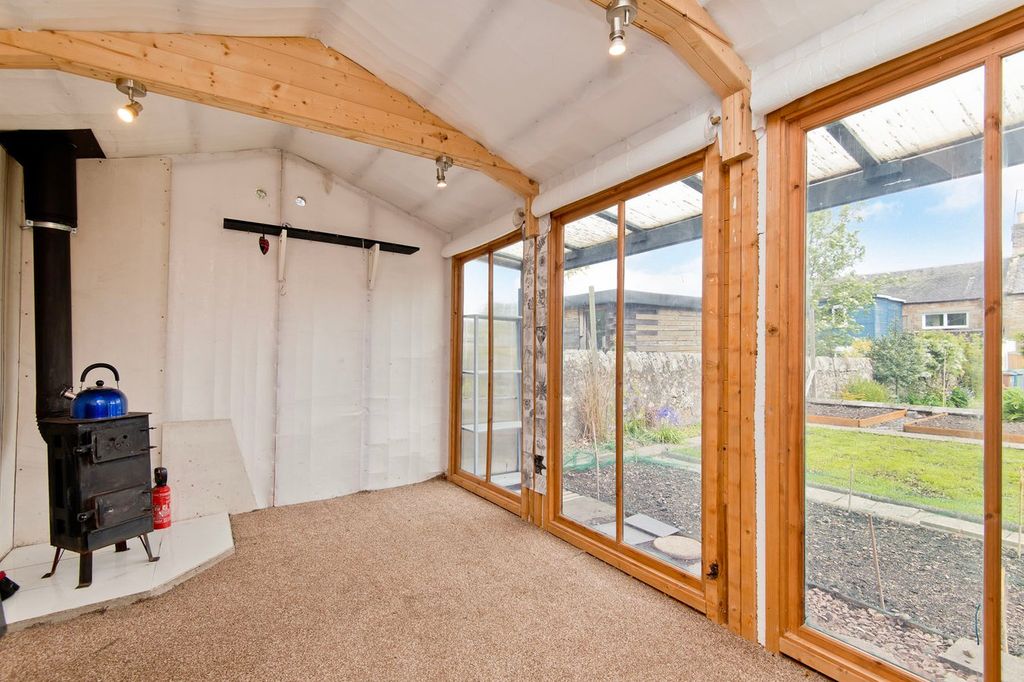Additional image 11 of 2 bed flat for saleBalgarvie Road, Cupar KY15