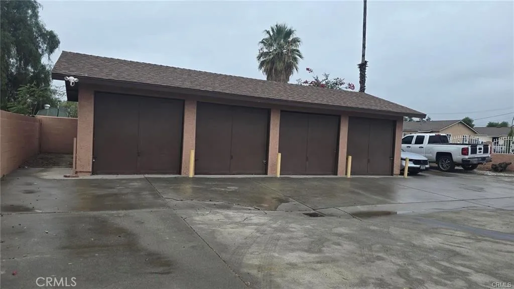 308 N Millard Ave, Rialto, CA 92376 photo 5