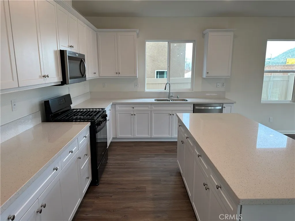 7560 Citrusmoon Ct, Riverside, CA 92507 photo 3