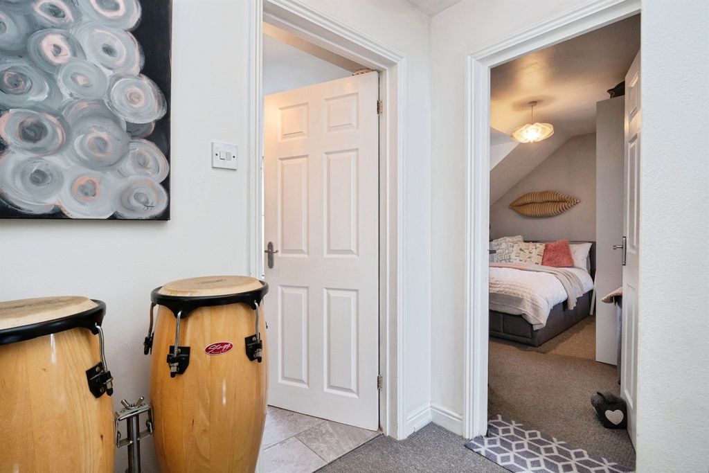 Additional image 7 of 2 bed maisonette for saleLondon Road, Crowborough TN6