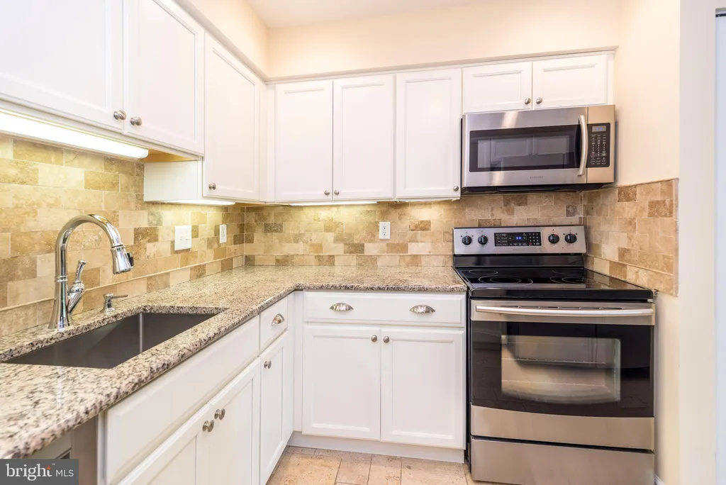 Additional image 9 of 2407 Noras Court Unit 2407, North Wales, PA 19454