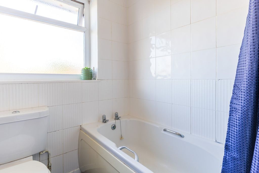 Additional image 11 of 2 bed flat for saleLlanbedrog, Pwllheli LL53
