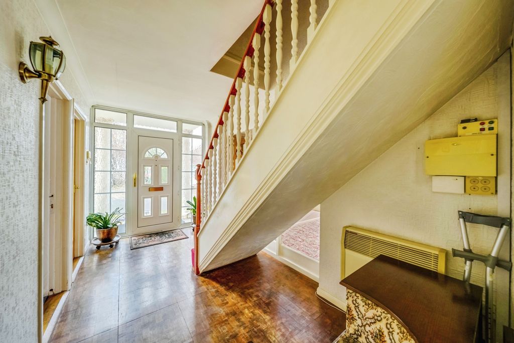 Additional image 10 of 5 bed detached house for saleBrentfield Road, Dartford DA1