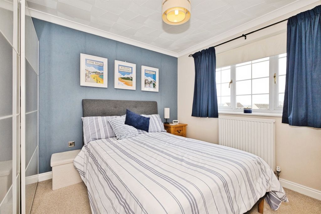 Additional image 12 of 3 bed detached house for saleLaburnum Crescent, Crewkerne TA18