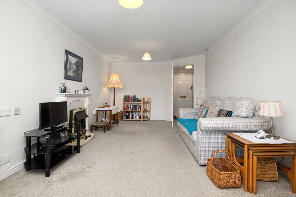 Additional image 2 of 1 bed flat for saleStation Road, Cupar KY15