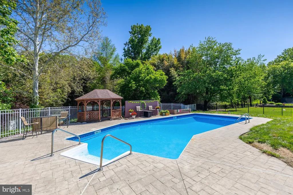 Additional image 9 of 12 Clearbrook Lane, Sewell, NJ 08080