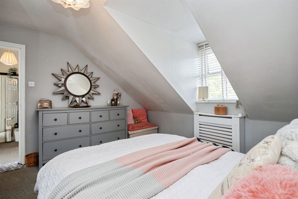 Additional image 9 of 2 bed maisonette for saleLondon Road, Crowborough TN6