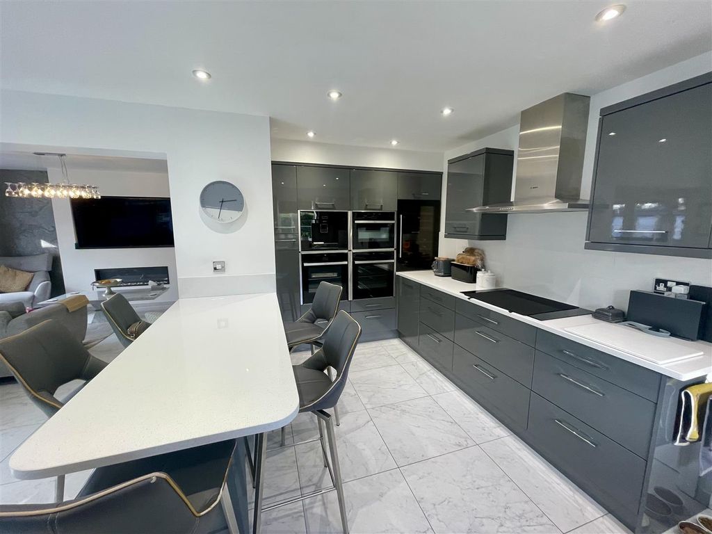 Additional image 13 of 4 bed detached house for saleHighgrove Close, Darlington DL3