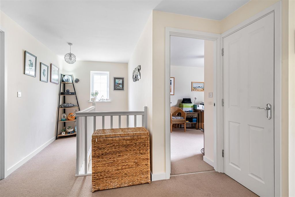 Additional image 22 of 4 bed property for saleCambridge Way, Cullompton EX15