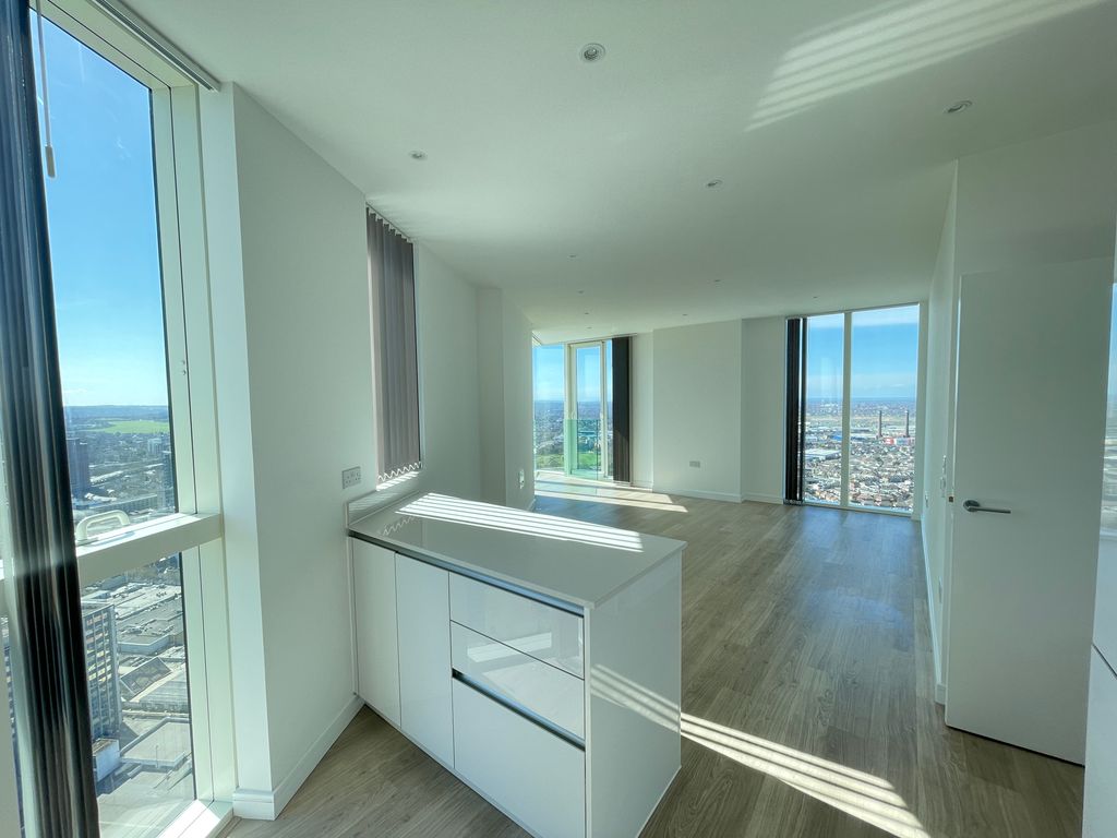 2 bed flat for saleSaffron Central Square, Croydon CR0 photo 4