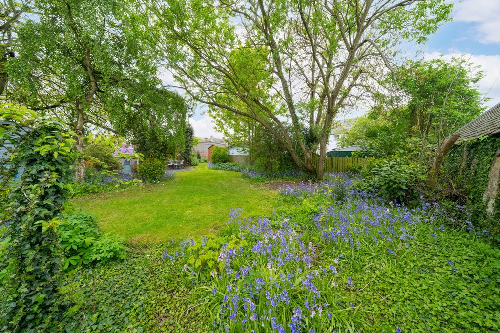Additional image 21 of 3 bed flat for saleWest Park Road, Cupar KY15