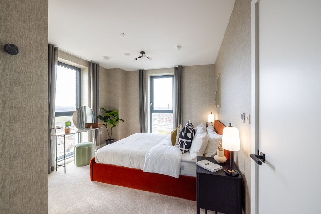 2 bed flat for saleStation Road, Apartments, Croydon CR0 photo 4
