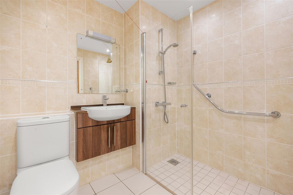 Additional image 10 of 1 bed flat for saleCrowborough Hill, Crowborough TN6