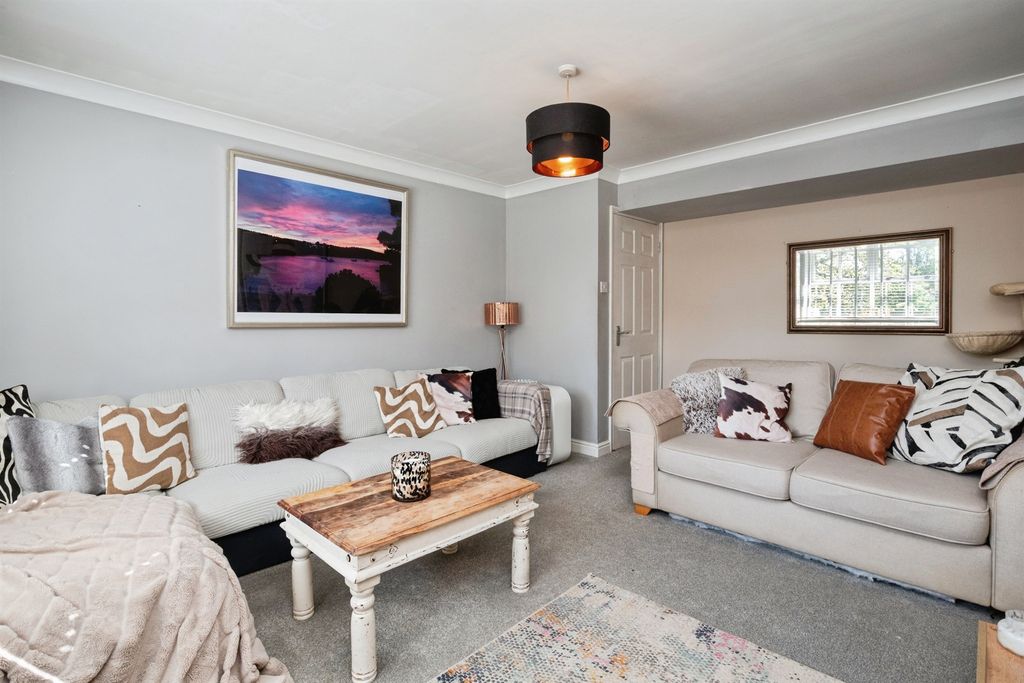 Additional image 14 of 2 bed maisonette for saleLondon Road, Crowborough TN6