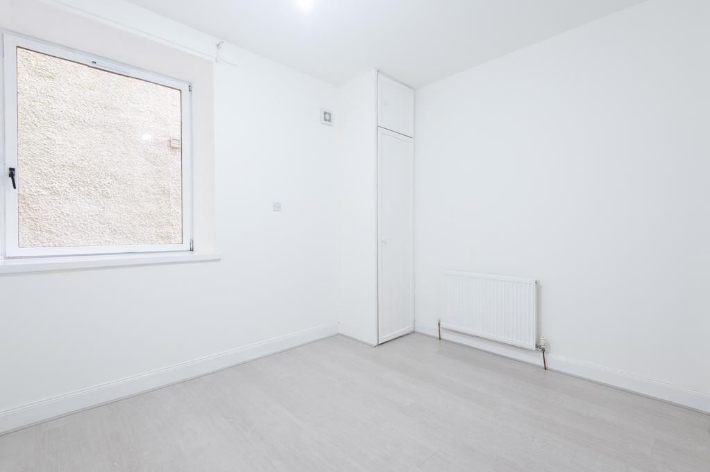 Additional image 10 of 2 bed flat for saleSt. Catherine Street, Cupar KY15