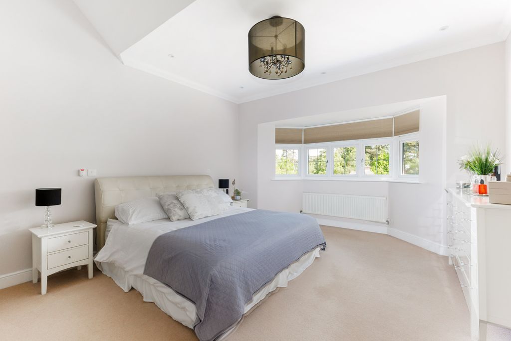 Additional image 8 of 5 bed detached house for saleGorsedene Close, Crowborough TN6