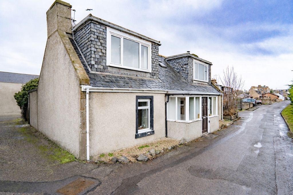 4 bed detached house for saleClyde Street, Invergordon IV18