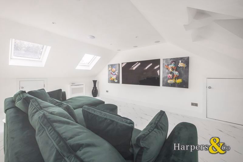Additional image 36 of 5 bed detached house for saleOakfield Lane, Dartford DA2