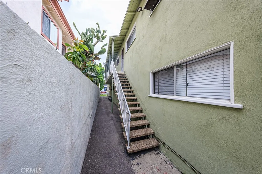 650 W Wilson Ave, Glendale, CA 91203