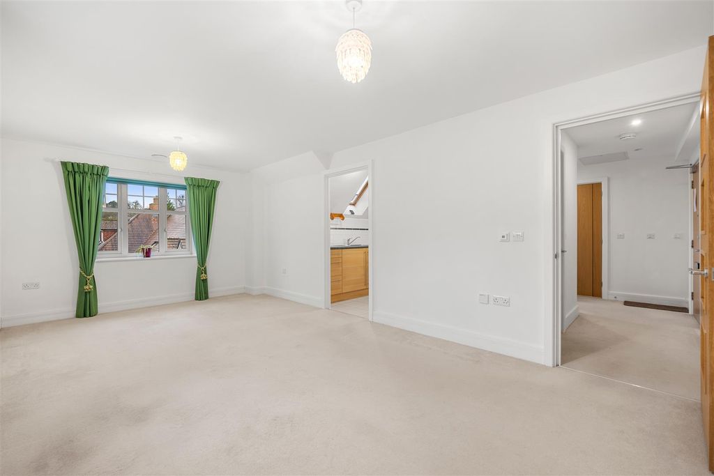 Additional image 6 of 1 bed flat for saleCrowborough Hill, Crowborough TN6