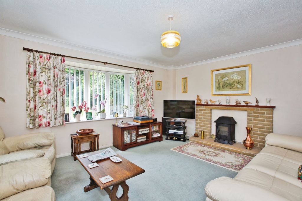 Additional image 2 of 4 bed detached house for saleThe Laurels, Crewkerne TA18