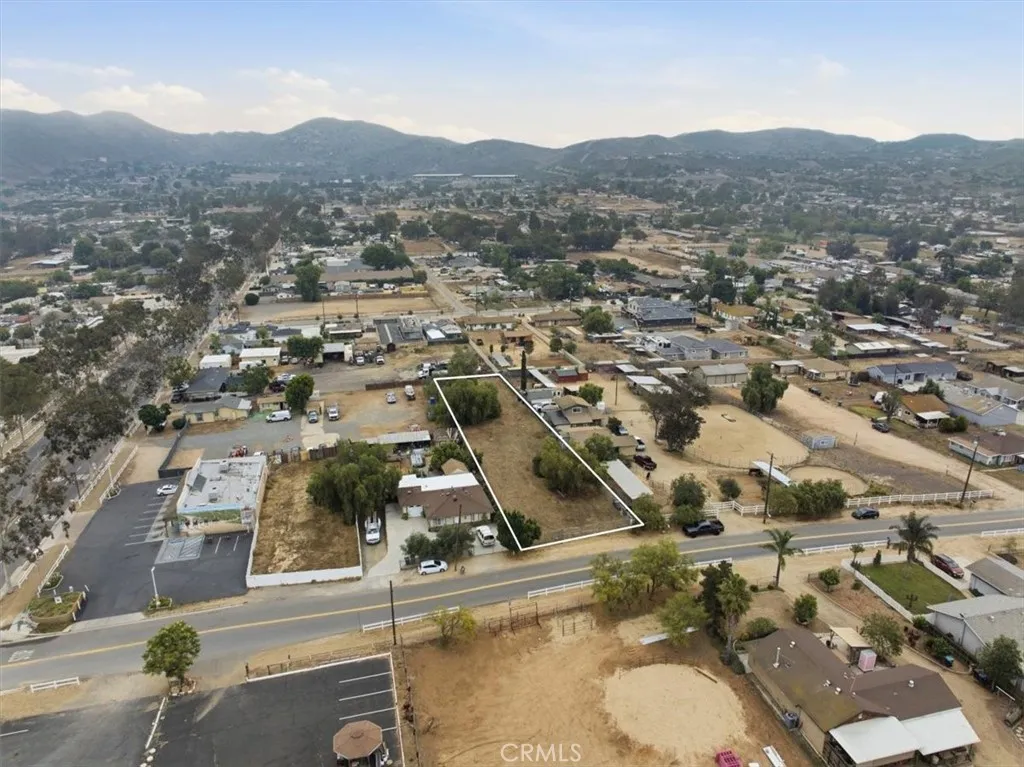 Center Ave, Norco, CA 92860 photo 3