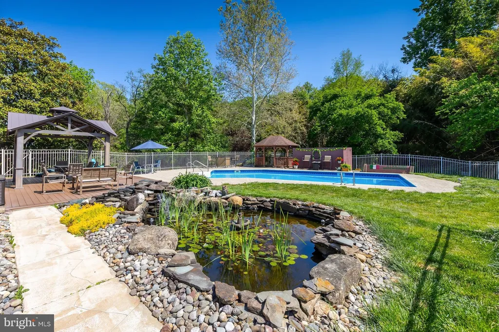 Additional image 6 of 12 Clearbrook Lane, Sewell, NJ 08080