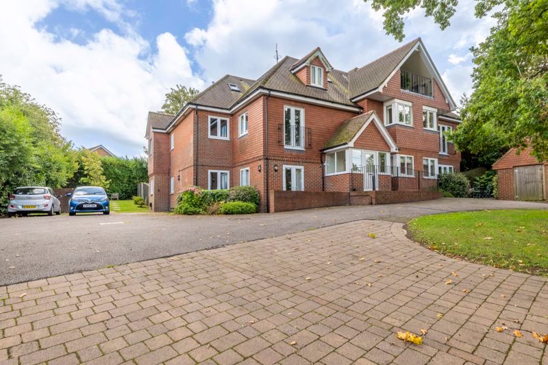 Additional image 16 of 2 bed flat for saleBeacon Gardens, Crowborough TN6