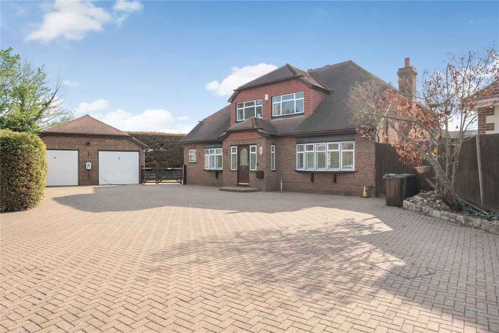 4 bed detached house for saleBarn End Drive, Dartford, Kent DA2