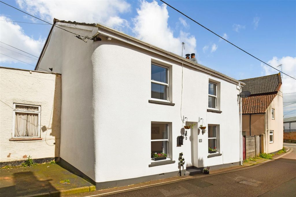2 bed terraced house for saleCrow Green, Cullompton EX15