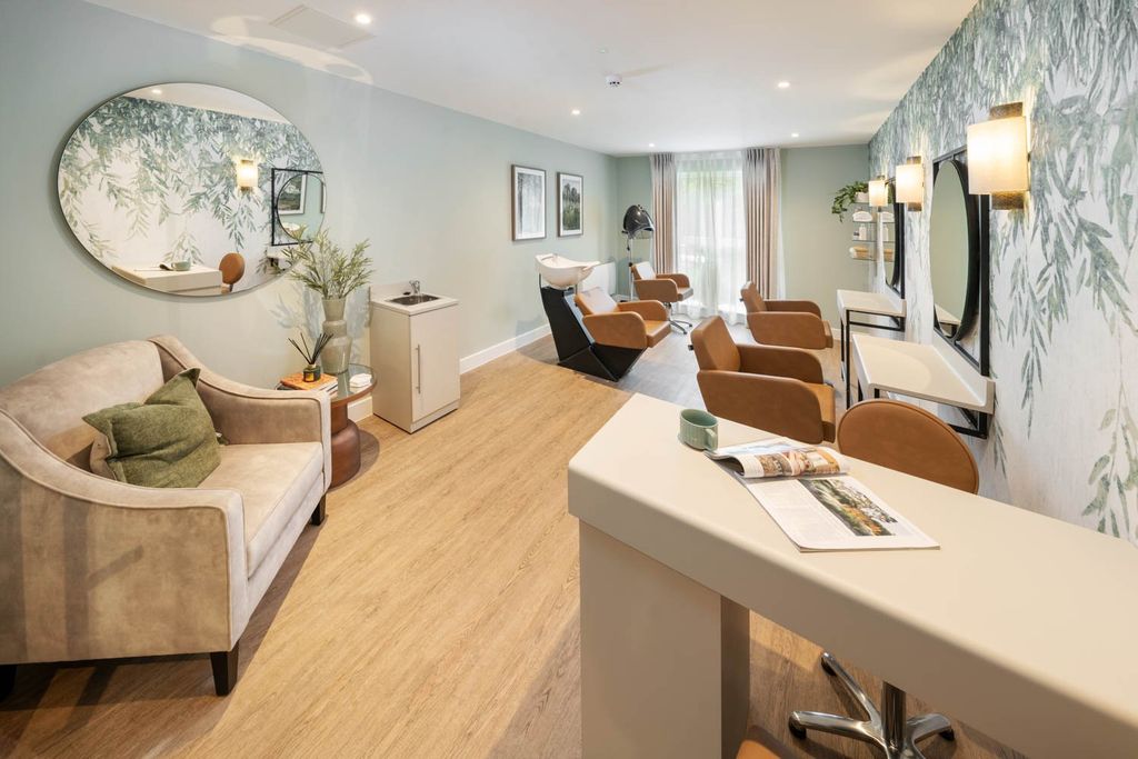 Additional image 8 of 1 bed flat for saleBarton Way, Dartmouth, Devon TQ6