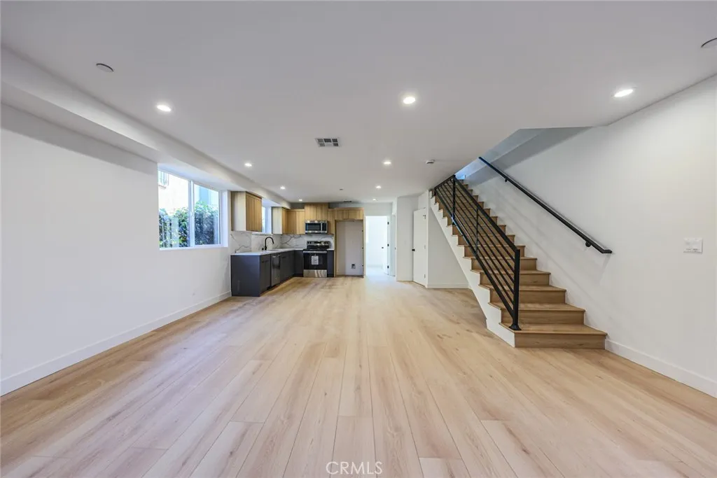 Additional image 30 of 2012 Dunsmuir Avenue Unit B, Los Angeles, CA 90016