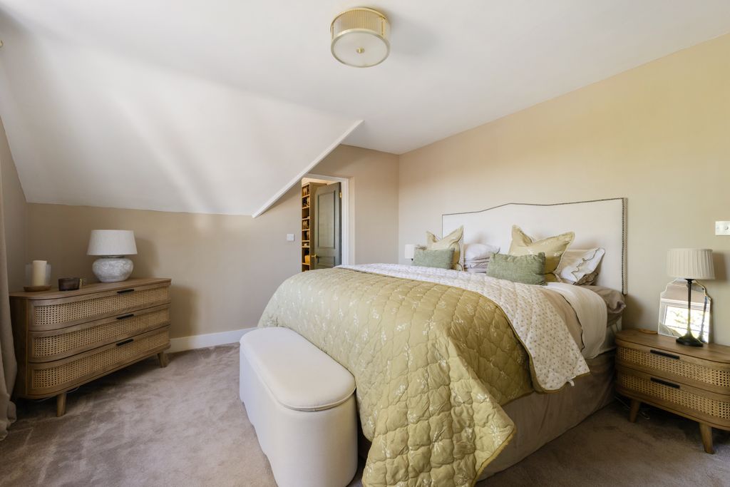 Additional image 10 of 5 bed detached house for saleBeech Avenue, South Croydon CR2