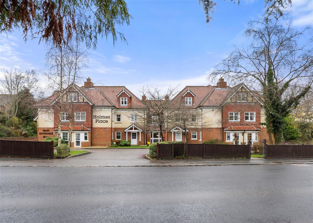 Additional image 12 of 1 bed flat for saleCrowborough Hill, Crowborough TN6