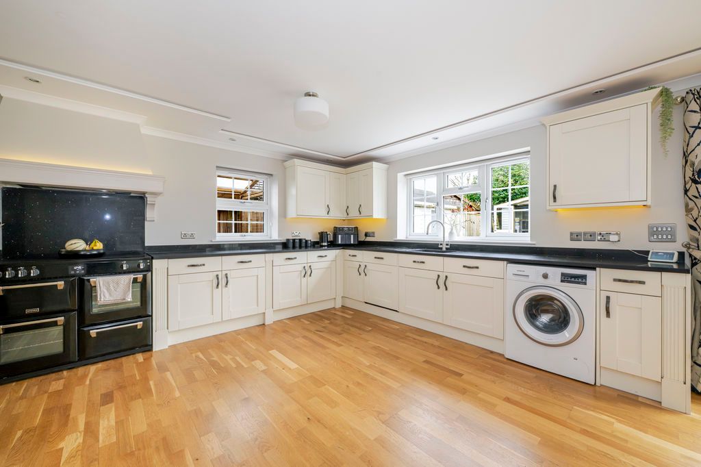 Additional image 3 of 5 bed detached house for saleGreen Lane, Crowborough TN6