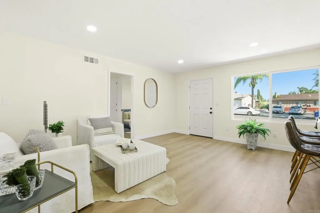 9422 Pike Rd, Santee, CA 92071 photo 4