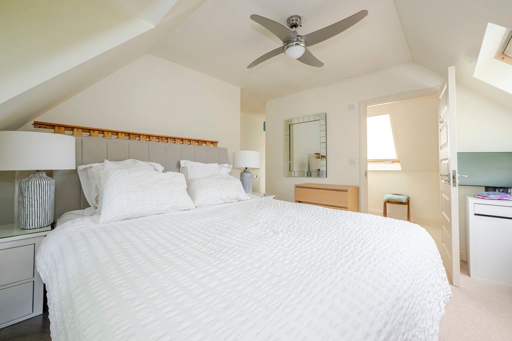 Additional image 7 of 2 bed flat for saleBeacon Gardens, Crowborough TN6