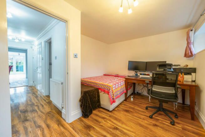 Additional image 9 of 4 bed detached house for saleBench Field, South Croydon CR2