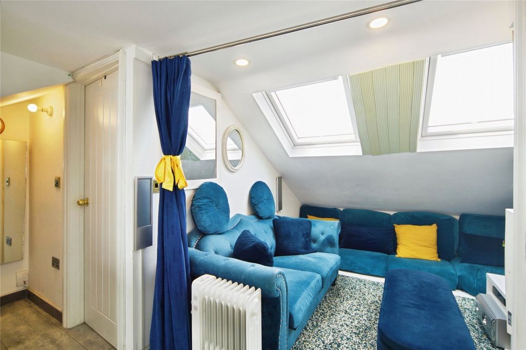 Additional image 26 of 3 bed maisonette for saleRaydons Road, Dagenham, Essex RM9