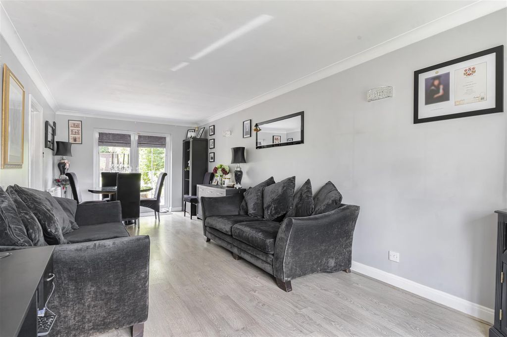 Additional image 21 of 4 bed detached house for saleMartin Road, Dartford DA2