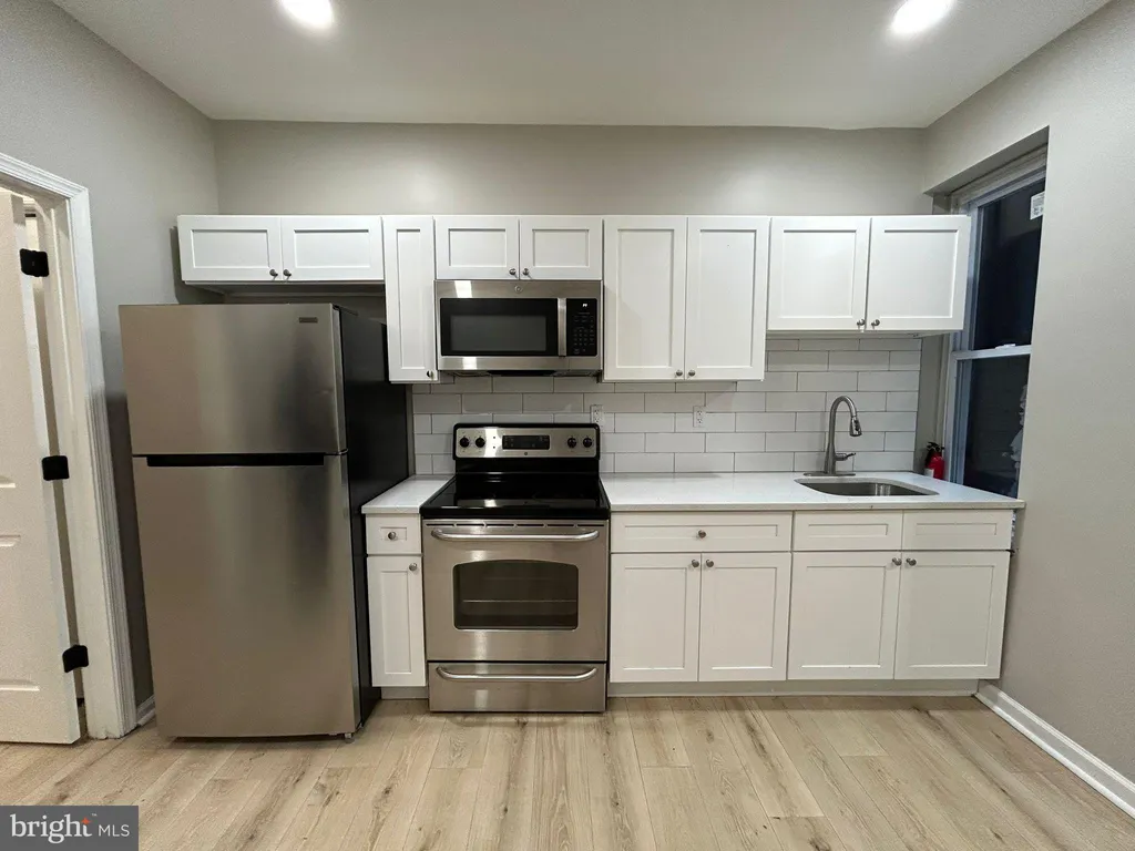 Additional image 2 of 245 W Ontario Street, Philadelphia, PA 19140