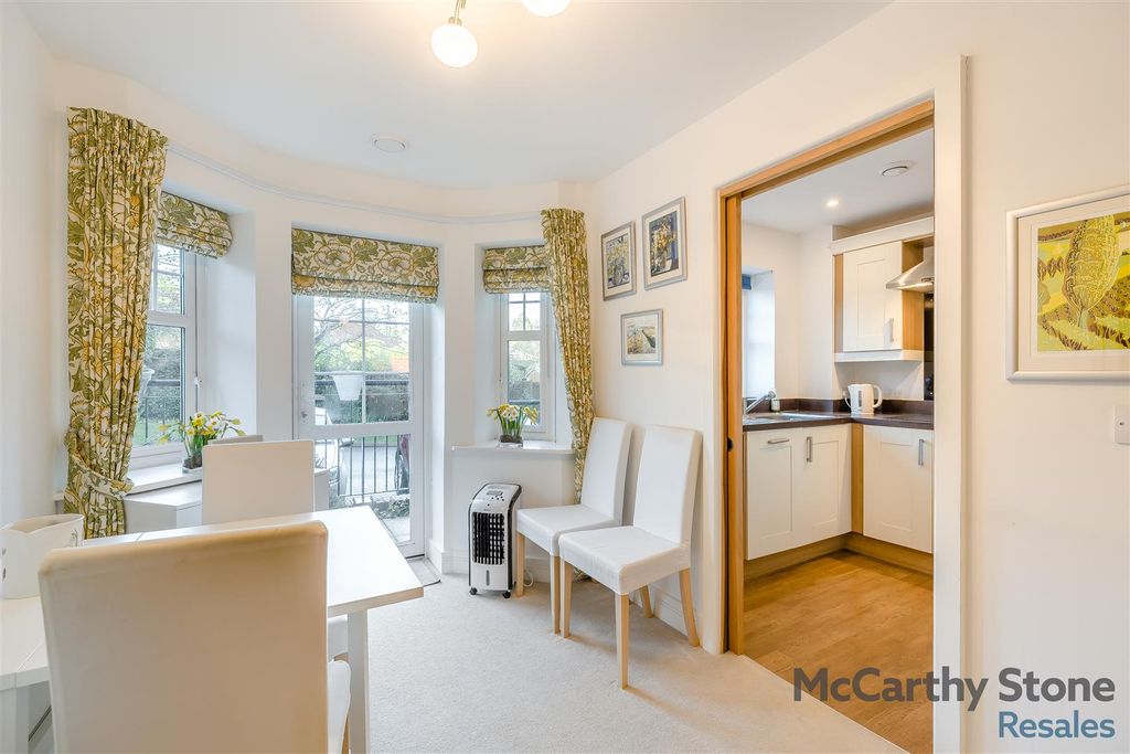 Additional image 5 of 2 bed flat for saleHolmes Place, Crowborough TN6