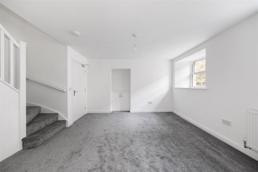 Additional image 7 of 2 bed maisonette for sale17B Bonnygate, Cupar KY15