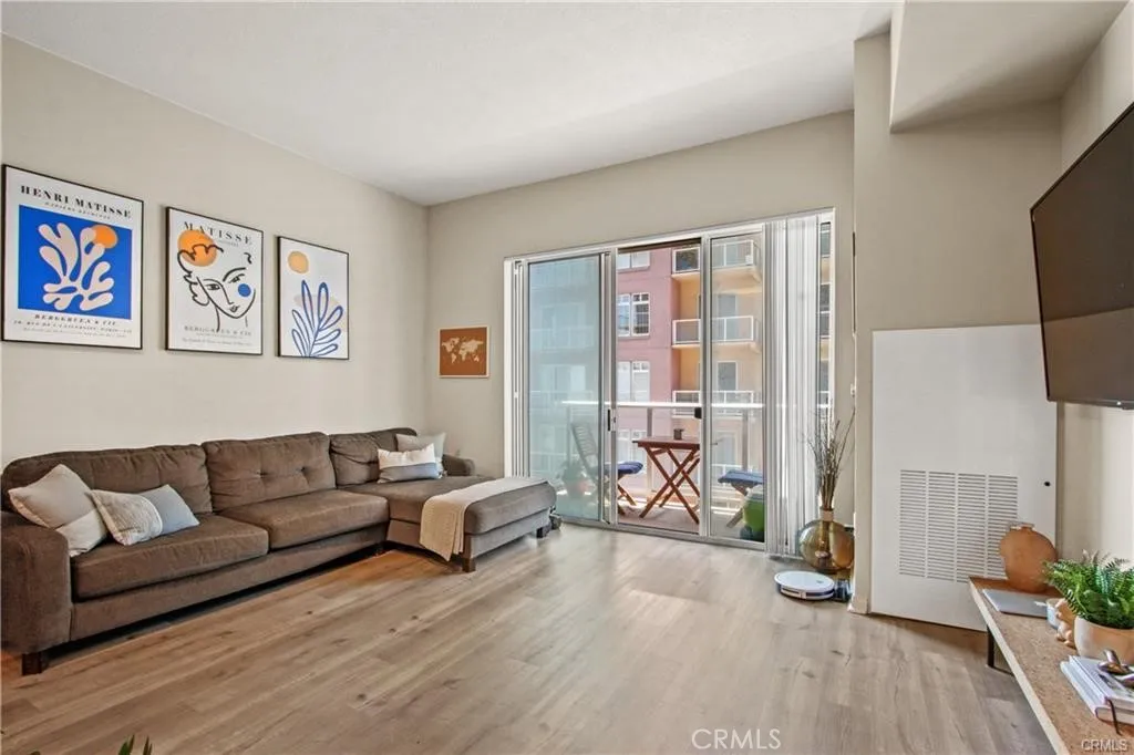488 E Ocean Boulevard Unit 404, Long Beach, CA 90802 photo 5