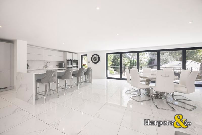 Additional image 14 of 5 bed detached house for saleOakfield Lane, Dartford DA2