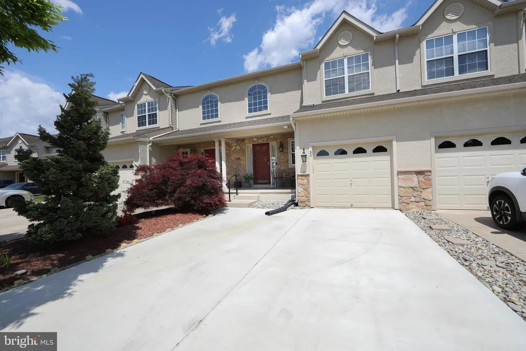 53 Glacier Drive, Berlin, NJ 08009 photo 3